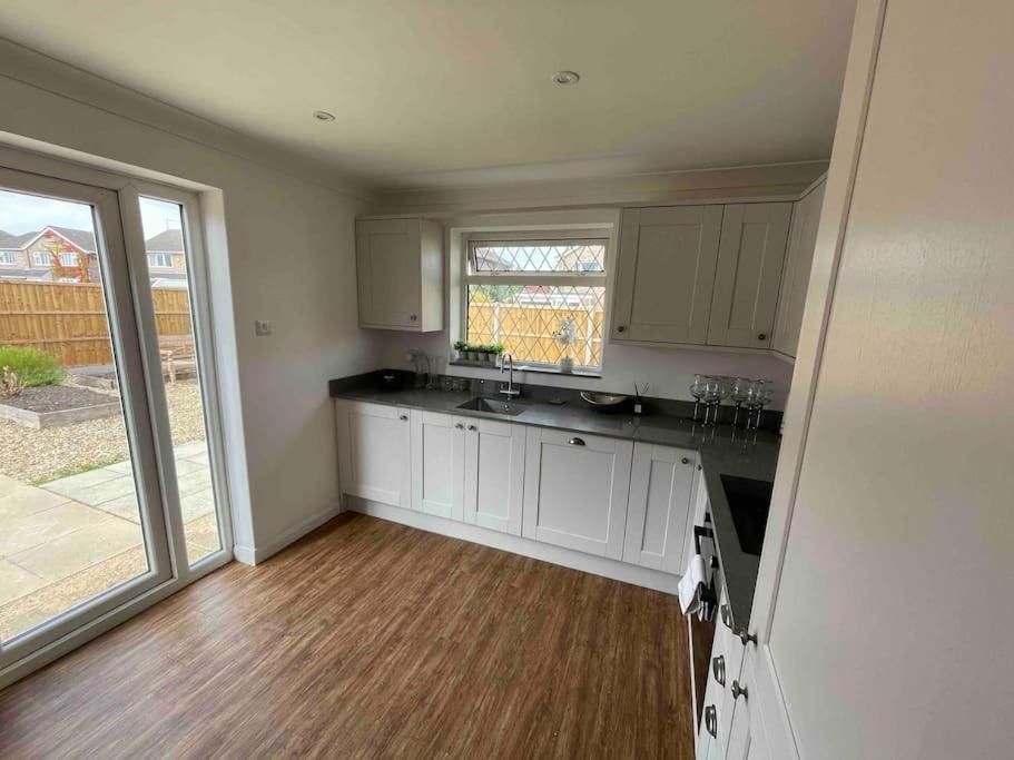 Lodge In The Heart Of Bourne Thurlby Exteriör bild